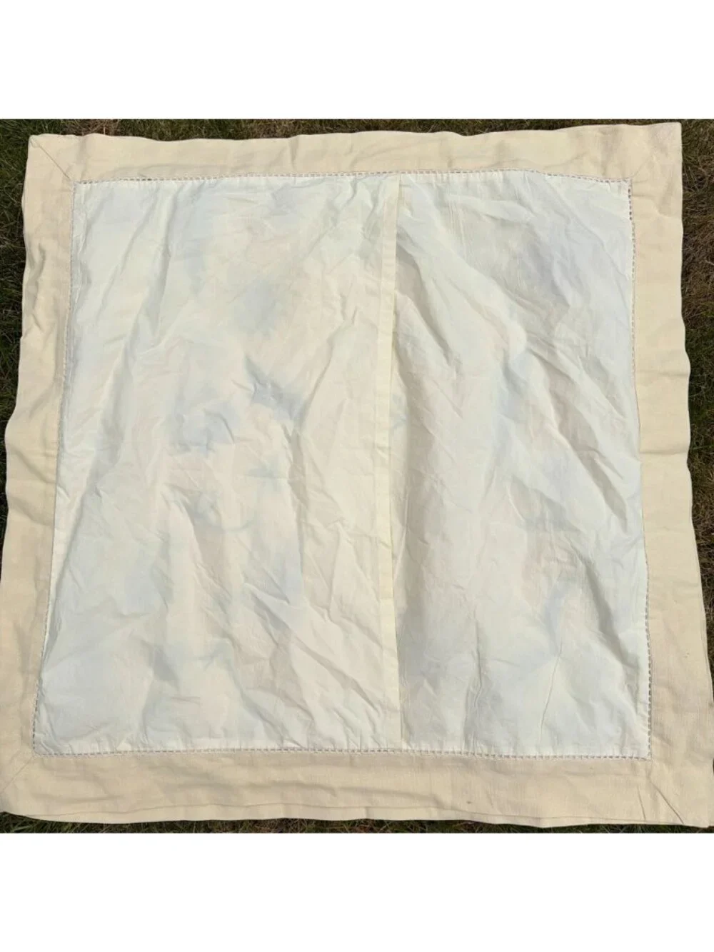 Linen Source Sloane Garden Crewel Embroidered Duvet & 2 Pillow Shams Set Cottage